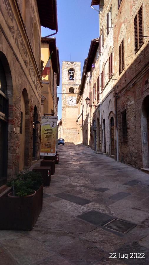 Dietro Le Mura كولّي فال ديلسا المظهر الخارجي الصورة